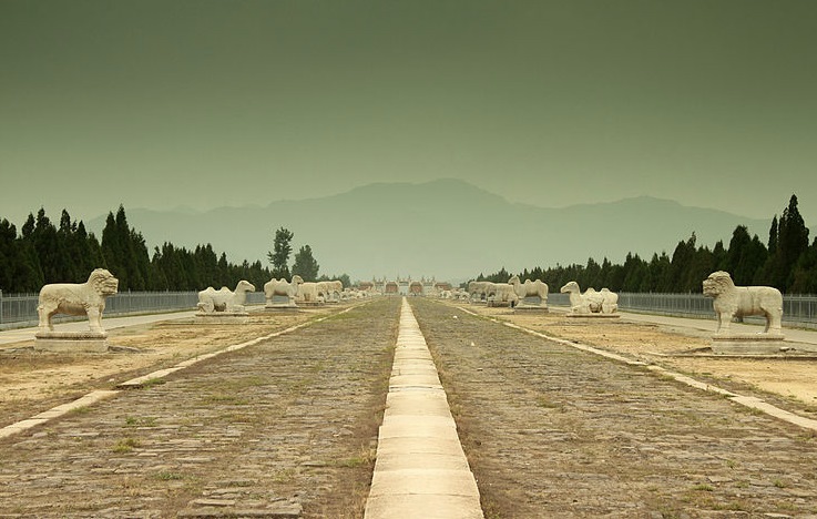 The Sacred Way leading to the Eastern Qing tombs