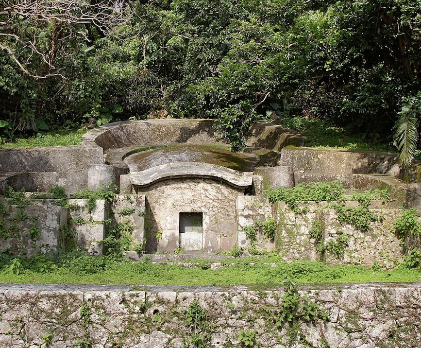 Turtle-back grave, Okinawa