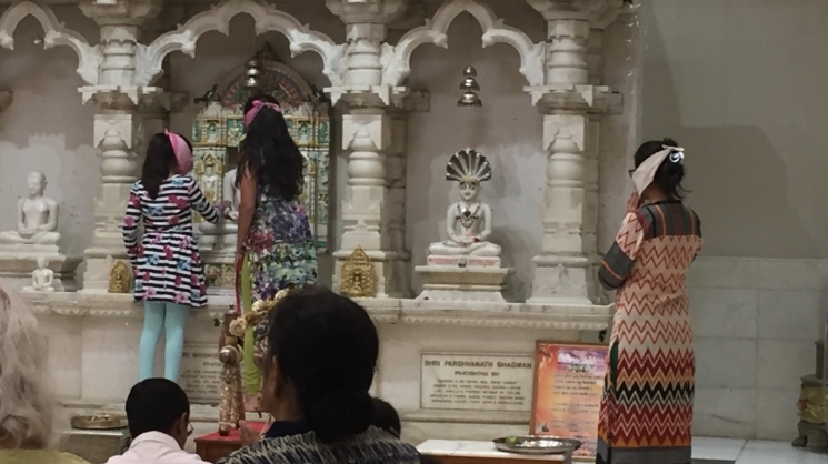 Jain women in temple ritual